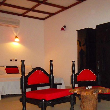 Hotel Village Vacances Awale Plage Grand-Popo Rom bilde